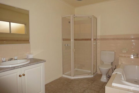 Moonee Valley Views Apartments - Nambucca Heads Accommodation 7