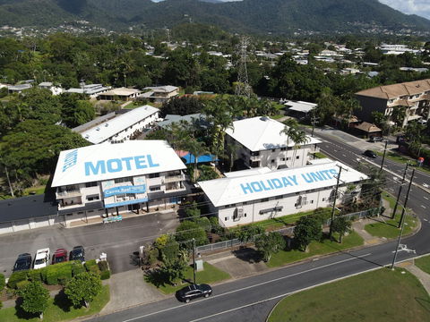 Cairns Reef Apartments & Motel - Nambucca Heads Accommodation 0