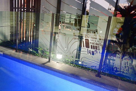 Oaks Gladstone Grand Hotel - Nambucca Heads Accommodation 2