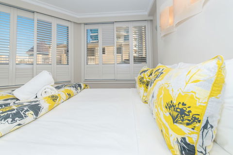 La Grande Apartments Broadbeach - Nambucca Heads Accommodation 5