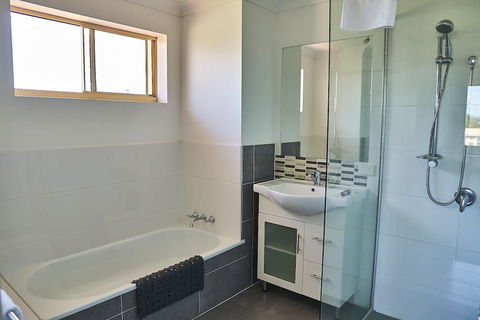 Bayview Beach Holiday Apartments - Nambucca Heads Accommodation 5