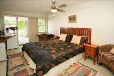 The Bank Guesthouse - Nambucca Heads Accommodation 7