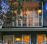 4 Ensuite Chelsea Villa CBD Airport - Nambucca Heads Accommodation