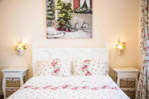 4 Ensuite Chelsea Villa CBD Airport - Nambucca Heads Accommodation 6