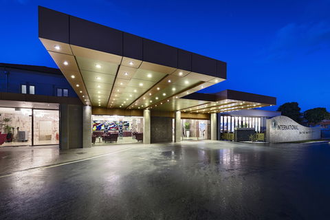 Swan River Hotel - Nambucca Heads Accommodation 1