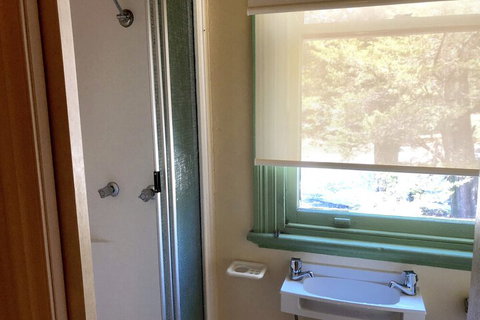 Victoria & Albert Guesthouse - Nambucca Heads Accommodation 5