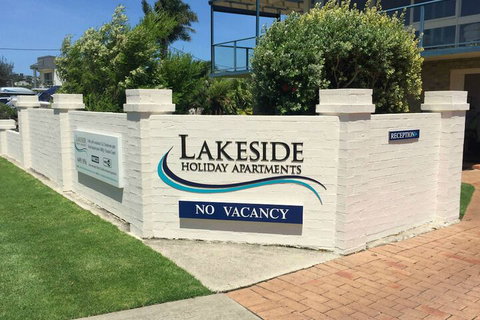 Lakeside Holiday Apartments Merimbula - Nambucca Heads Accommodation 1
