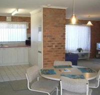 Fronds Holiday Apartments - Nambucca Heads Accommodation