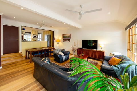 Holly Lodge - Nambucca Heads Accommodation 3
