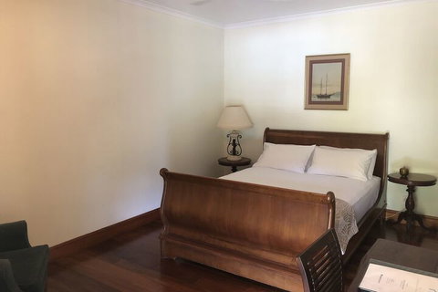Daintree Manor Bed & Breakfast - Nambucca Heads Accommodation 2