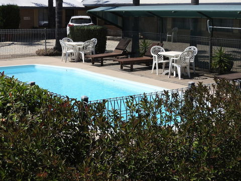 Lone Pine Motel - Corowa - Nambucca Heads Accommodation 1