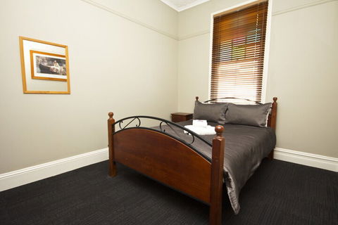 Peden's Hotel - Nambucca Heads Accommodation 2