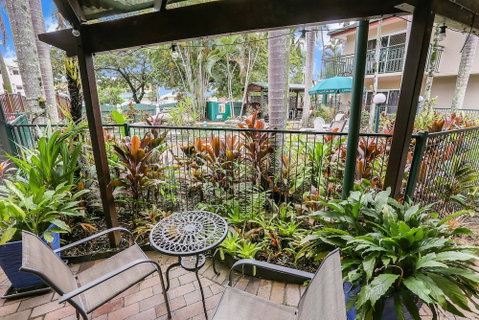 Koala Court Holiday Apartments - Nambucca Heads Accommodation 4