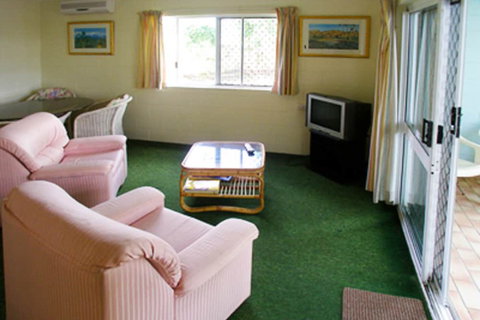 Coral Reef Apartments - Nambucca Heads Accommodation 6