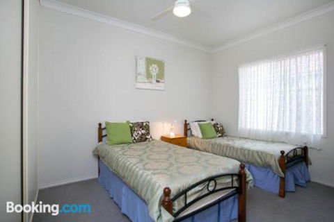 All Seasons Port Elliot Holiday House - Nambucca Heads Accommodation 1
