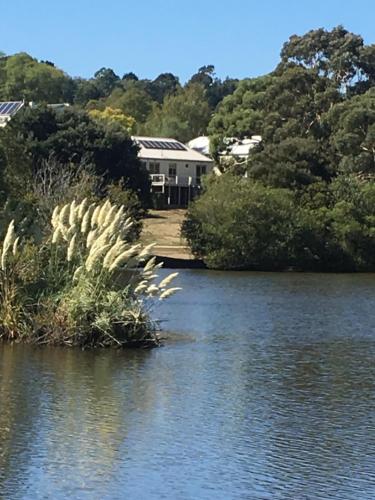 Lakeside Conti Villas - Nambucca Heads Accommodation 4