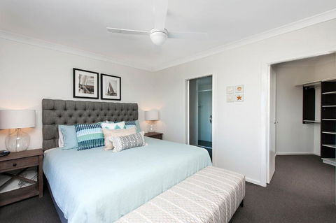 Mollymook Beachfront Penthouse 9 - Nambucca Heads Accommodation 4