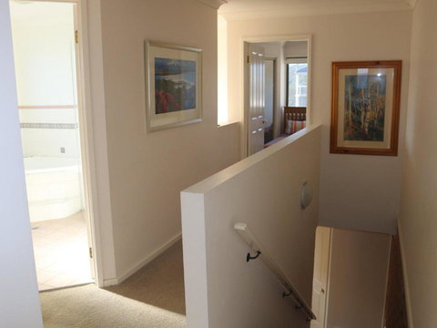 Ocean Views 4 Ocean Street Air Conditioned Luxury With Beautiful Ocean Views - Nambucca Heads Accommodation 4