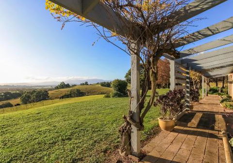 GRACEDALE HILLS HOMESTEAD - Nambucca Heads Accommodation 0