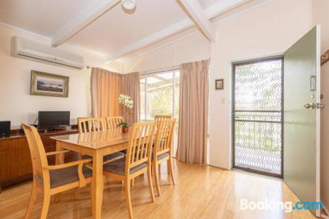 Batehaven Beach House - Nambucca Heads Accommodation 3