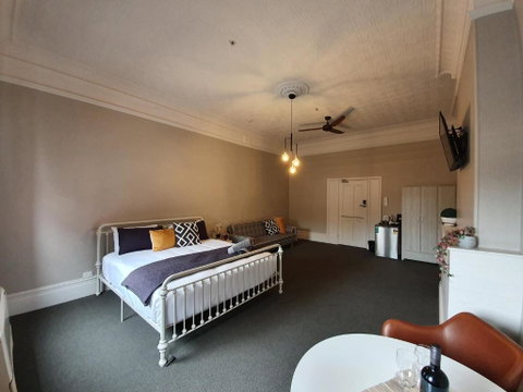 The Royal Hotel - Nambucca Heads Accommodation 2