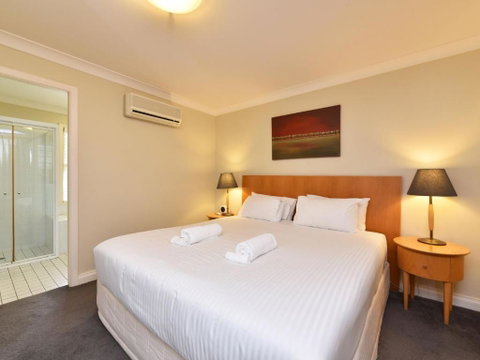 Villa Executive 2br Moscato Resort Condo Located Within Cypress Lakes Resort (nothing Is More Central) - Nambucca Heads Accommodation 1