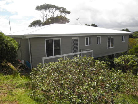 The Haven Island Beach - Nambucca Heads Accommodation 1