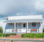 The Rested Guest 3 Bedroom Cottage West Wyalong - Nambucca Heads Accommodation
