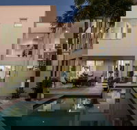 Sunshine Coast White House - Nambucca Heads Accommodation