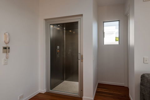 Sunshine Coast White House - Nambucca Heads Accommodation 6