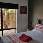 Red Ochre â€“ Large 1BR With Private Courtyard - Nambucca Heads Accommodation 0