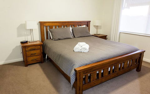 Point Lonsdale Holiday Apartments - Nambucca Heads Accommodation 3