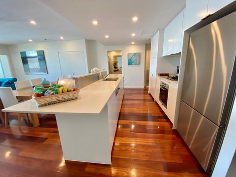 Absolute Beachfront Cabarita Beach Ocean Views 3 Bed Apartment - Nambucca Heads Accommodation 2