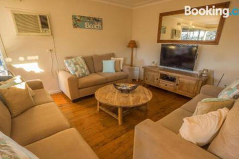 Clissold Street 11 Mollymook - Nambucca Heads Accommodation 5