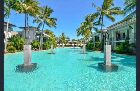 Sea Temple Port Douglas Swim Out Two Bathrooms Direct Pool Access - Nambucca Heads Accommodation 3