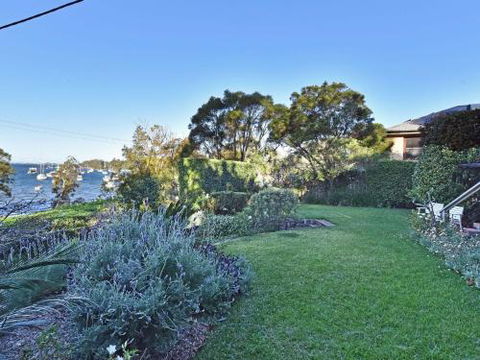 Wangi Waterfront Delight 4br Waterfront Reserve Home - Nambucca Heads Accommodation 2