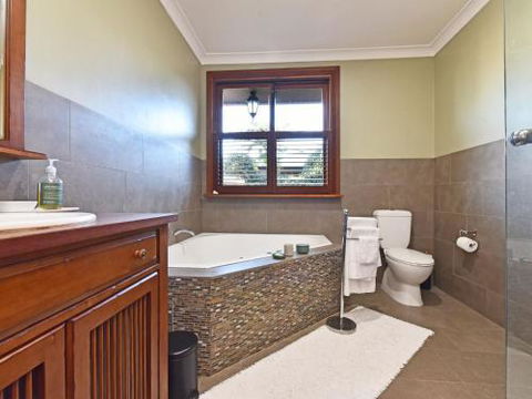 Wangi Waterfront Delight 4br Waterfront Reserve Home - Nambucca Heads Accommodation 3