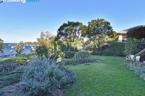 Wangi Waterfront Delight 1bdr Studio - Nambucca Heads Accommodation 1