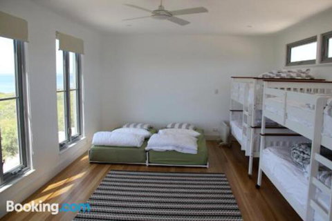 DEstrees Bay Beach House - Nambucca Heads Accommodation 5