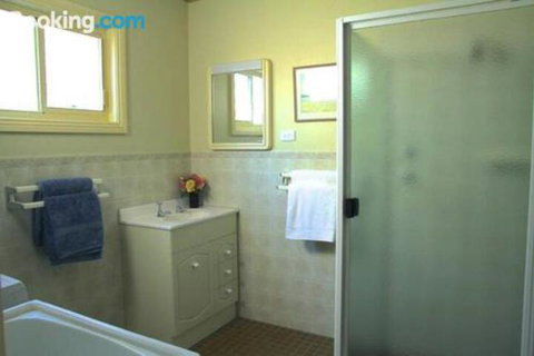 Schoolhouse Cottage American River - Nambucca Heads Accommodation 5