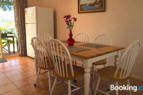 Schoolhouse Cottage American River - Nambucca Heads Accommodation 6