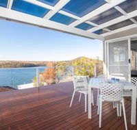 Home on the Water 21 Evans St. Lake Conjola - Nambucca Heads Accommodation