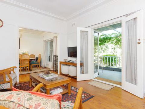 Redwood Cottage Burradoo Getaway Southern Highlands 4pm Check Out Sunday - Nambucca Heads Accommodation 5