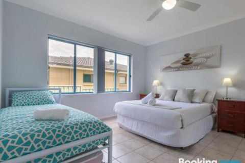 Villa San Gabriel Vincentia Sleeps 14 4pm Check Out Sundays - Nambucca Heads Accommodation 3