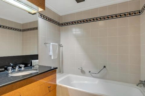 DREAM HARBOUR VIEW 2 BRM / GYM POOL & PARKING - Nambucca Heads Accommodation 1