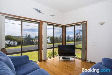 Seaside Parade 9 Dolphin Point - Nambucca Heads Accommodation 6