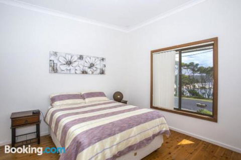 Seaside Parade 9 Dolphin Point - Nambucca Heads Accommodation 3