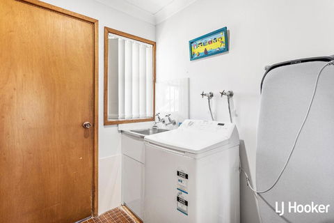 Cromarty Cottage 900m From Birubi Beach - Nambucca Heads Accommodation 5
