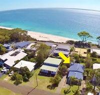 Bimbimbie at Hyams Beach 4pm Check Out Sundays - Nambucca Heads Accommodation