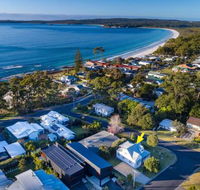 Mermaid Cottage at Hyams Beach 4pm Check Out Sundays - Nambucca Heads Accommodation
